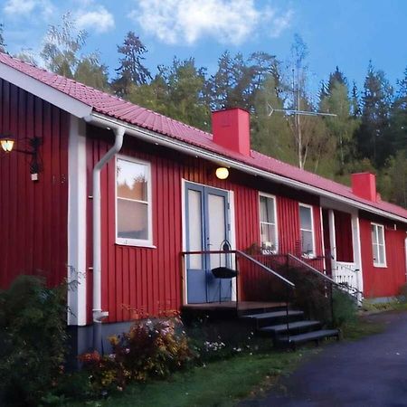 Klaraborg - Rum Och Koek I Borgvik Екстер'єр фото